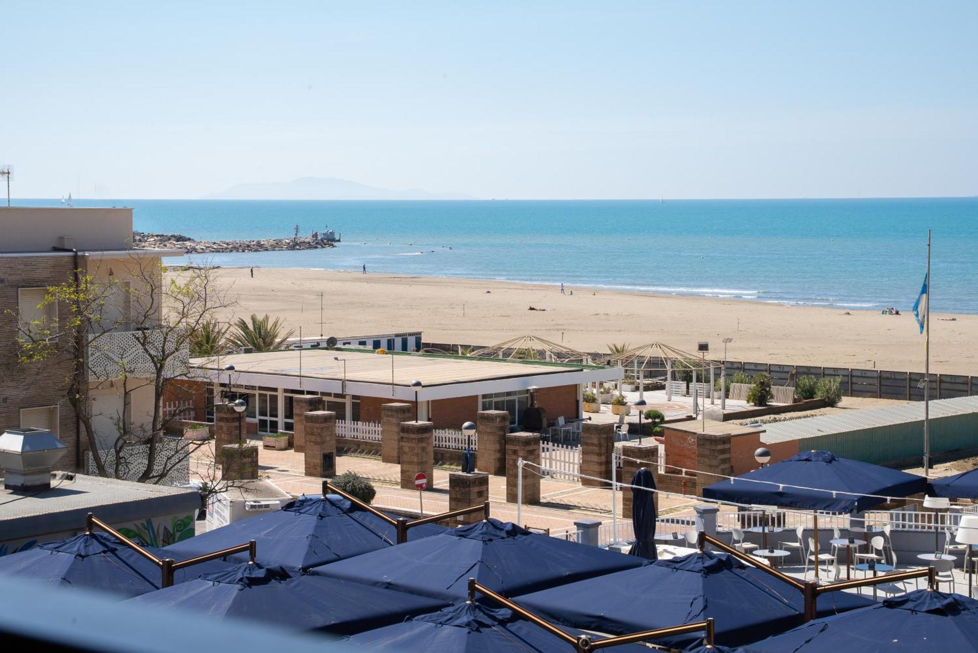 Residence La Rosa Di Nettuno Marina di Grosseto Exterior foto